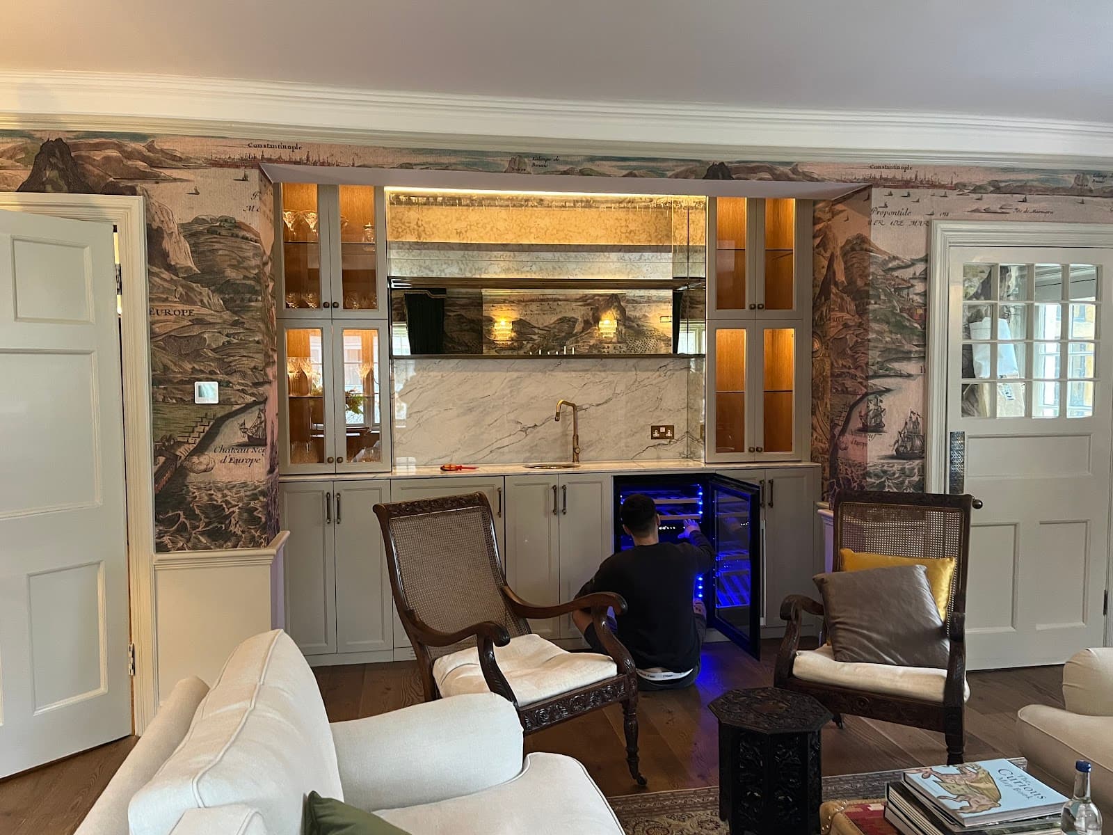 Smart lighting and home automation